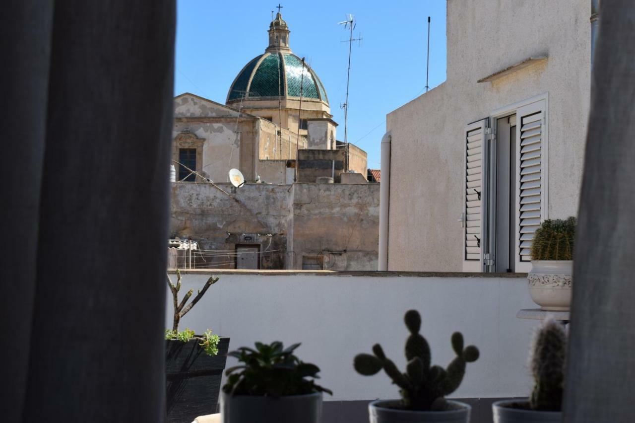 Loft 'Le Vie Del Centro' Hotel Marsala Luaran gambar